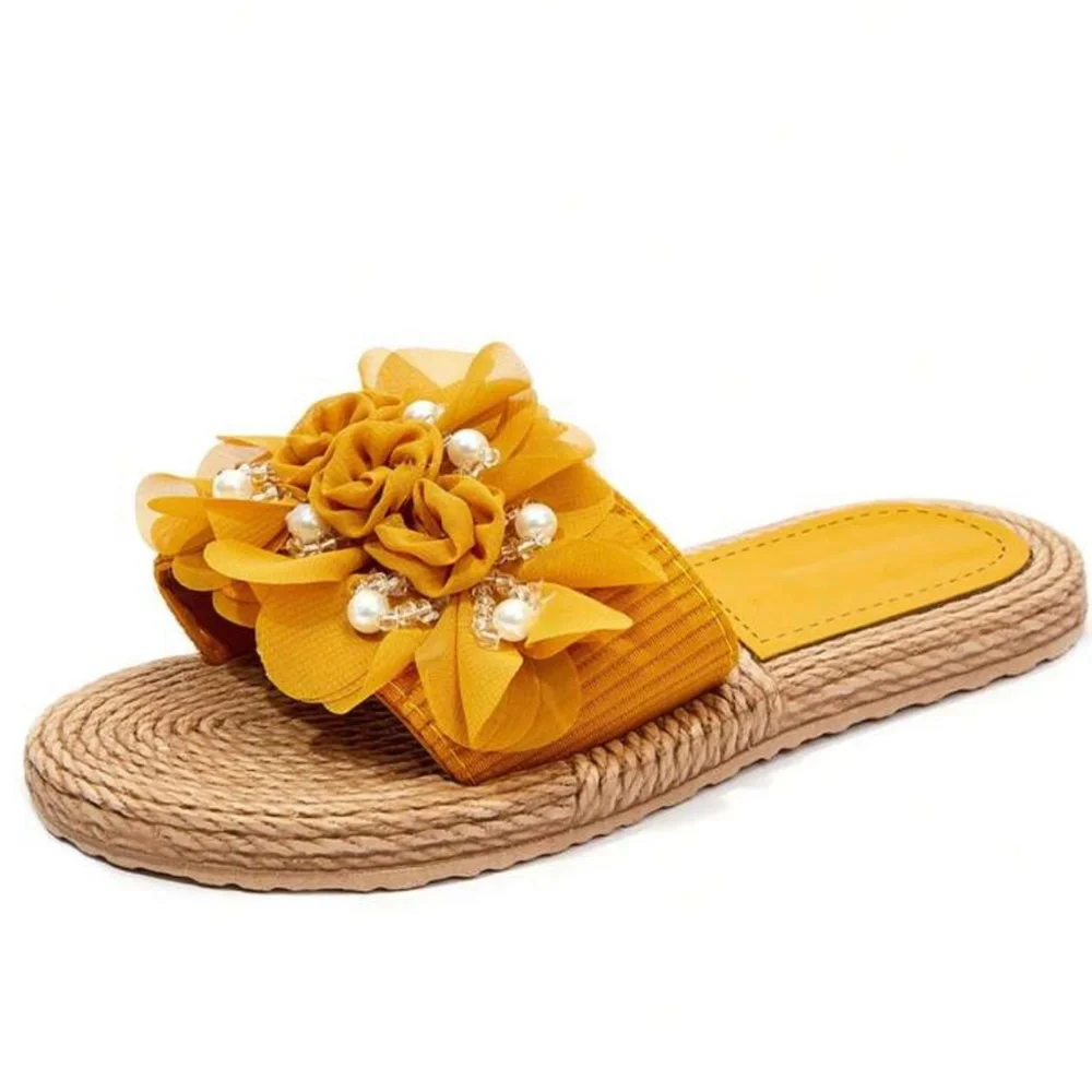 Sandals - Picture 3 of 3